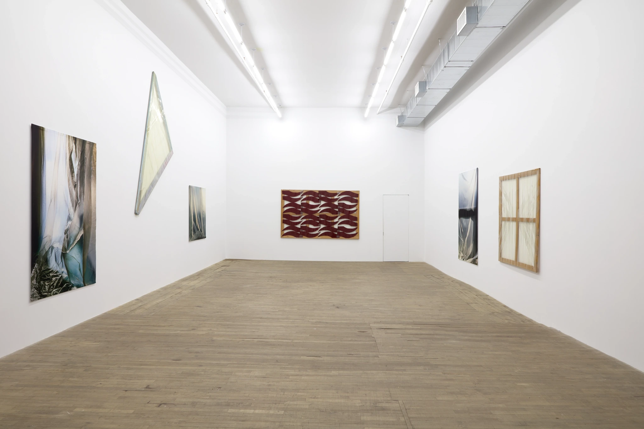Installation view, Carla Accardi / Elisa Sighicelli 55 Walker, New York, 2020 [Bortolami, kaufmann repetto, Andrew Kreps]