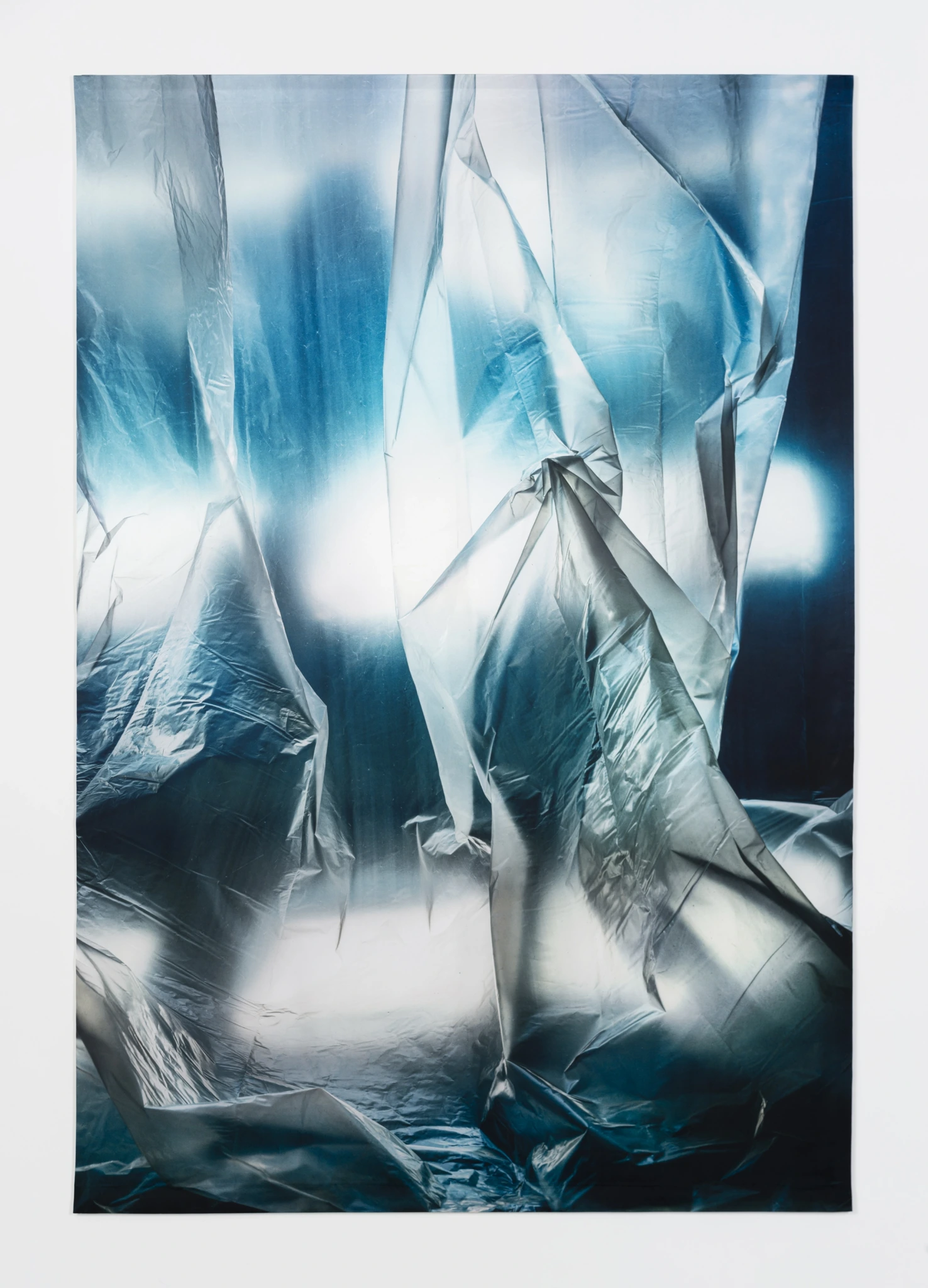 Untitled (3288), 2020 photograph printed on satin 199 x 137 cm